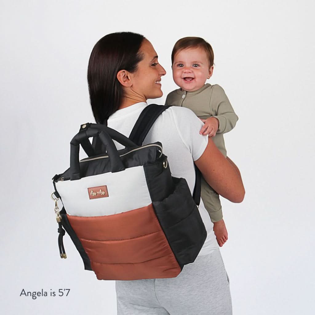 Dream Convertible™ Diaper Bag - Image 4